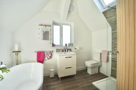 Bathroom/Shower Room