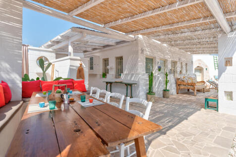 035_cikos_trullo_in_affitto_ostuni_raro_villas_puglia