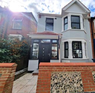 First floor Lorne...