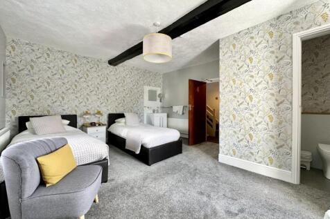 Bedroom1.jpg