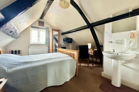 Bedroom3.jpg