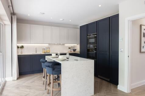 brooklands grove, weybridge