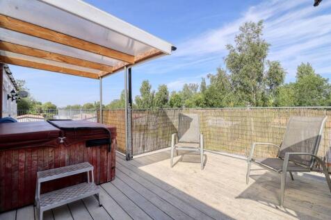 Main Accommodation Balcony