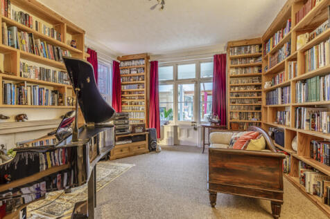 Property Image 7