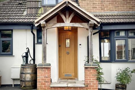 Vauxhall Gardens Dudley 1.jpg