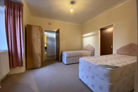 Lower Flat, Station House, Auldgirth, Dumfries, DG