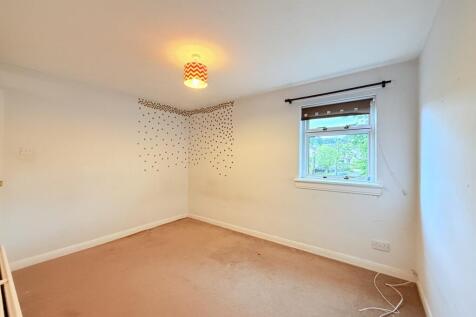 18 Makbrar Road, Dumfries, DG1 4BA - Braidwoods So