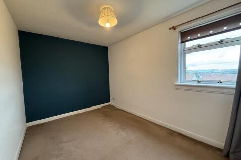 18 Makbrar Road, Dumfries, DG1 4BA - Braidwoods So