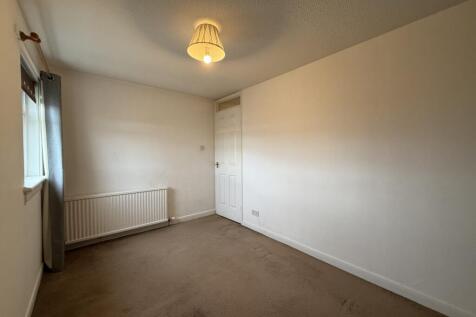 18 Makbrar Road, Dumfries, DG1 4BA - Braidwoods So