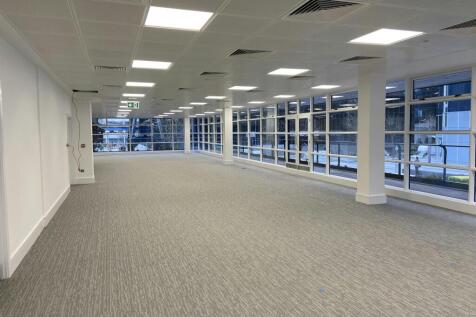 Refurbished 1st floor