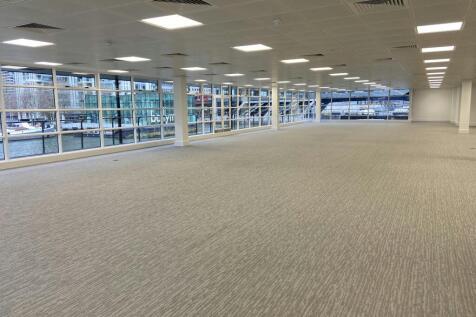 Refurbished 1st floor