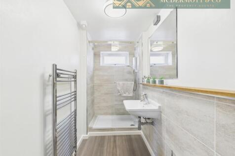 Ground floor bathroom