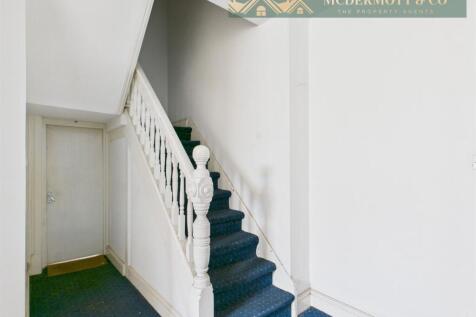 Property Main Entrance/Hallway