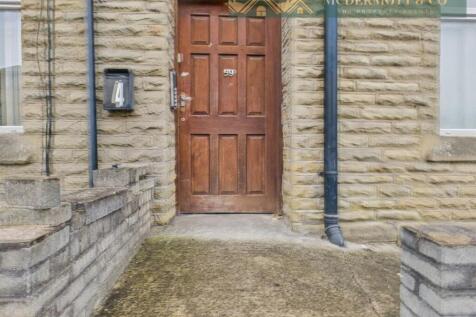 Property Main Entrance/Hallway