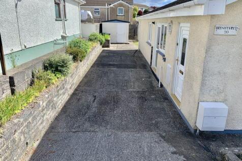 Side Driveway