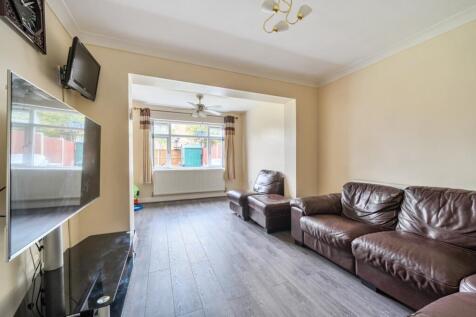 1334907-3-689bbfd47aa7a