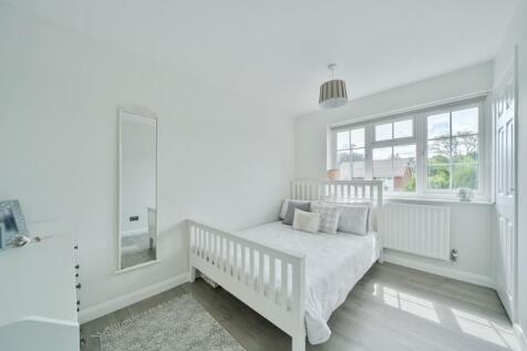 1341171-9-689f813bac4c9