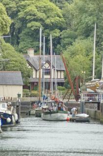 ALWQ4NBsXr3zdvjRW_FzATW81qoVhsuD-KlcBOkRrAnJ4L8LED