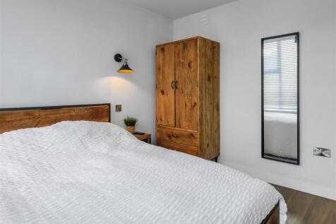 1 Parliament Point-Hi-13.jpg