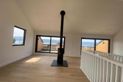 House 15 - Internal Upstairs2.jpeg