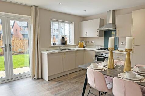 Kitchen/Dining Area