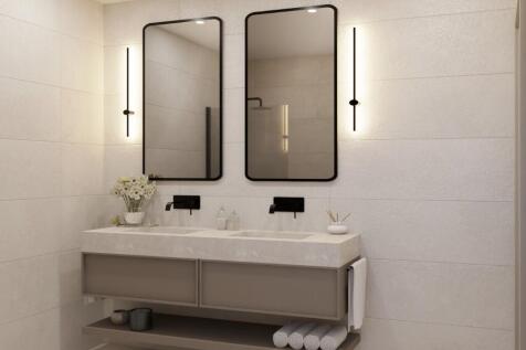 En-suite bathroom