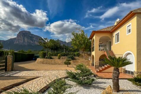 Property Image 1
