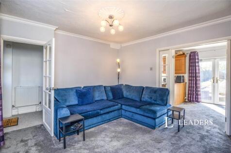 Lounge 3