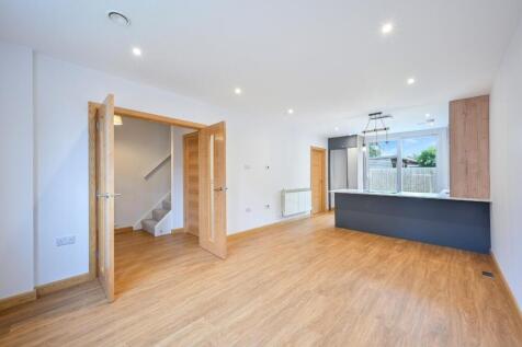 EWELL PARK WAY,  (6).jpg