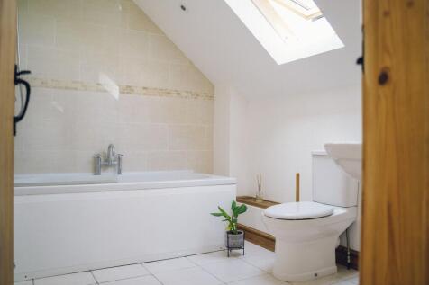 Nyth Bach: Ystafell Molchi / Bathroom