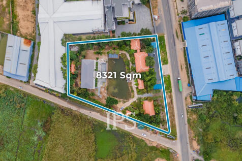 10 Bedroom Luxury Villa  For Sale - Koh Kra Bei, Phnom Penh