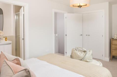 kings barton at the green