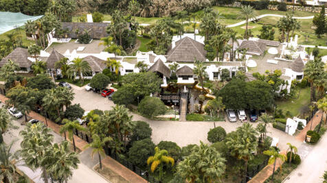 El Campanario Club House