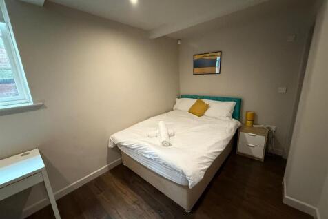 WhatsApp Image 2025-09-04 at 10.40.56 (6).jpeg