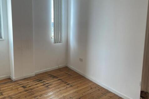 WhatsApp Image 2025-08-04 at 12.29.33 (2).jpeg