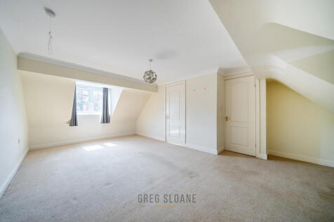 Bedroom 1 (first floor)