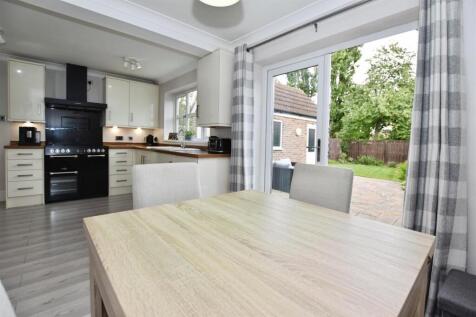 90036e4a-dining 20kit 20a.JPG