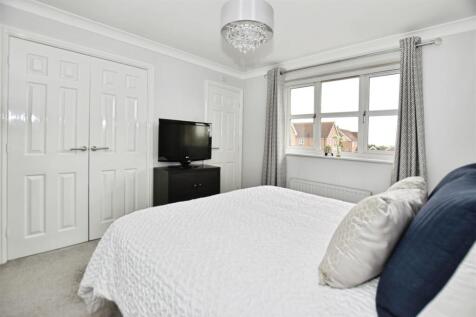 1f28f3f8-bed 201b.JPG