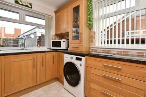 05027677-kitchen 20b.JPG