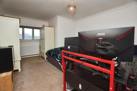 Bedroom One &amp; Dressing Area