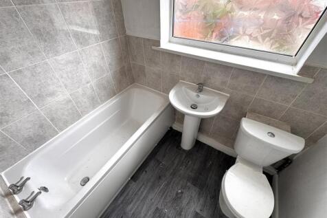 Ground Floor Bathroom