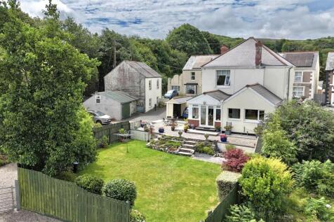 dji_fly_20250701_123938_0034_1751374115096_photo.j