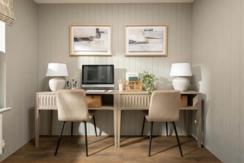 BAR NN Towcester Grange Oakley Show Home study