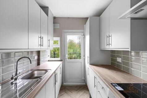 74 beech avenue  018-1544