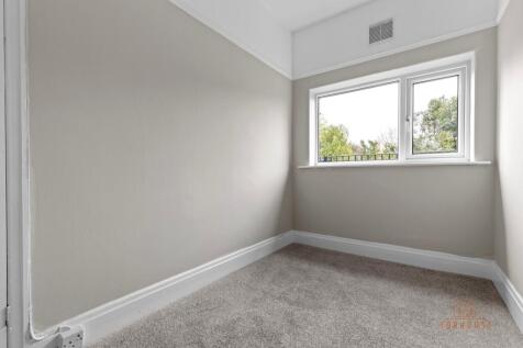 74 beech avenue  009-1544