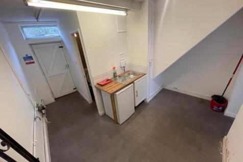 WhatsApp Image 2025-07-04 at 17.41.21 (3).jpeg