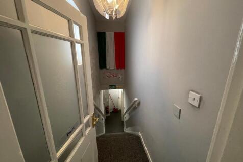 WhatsApp Image 2025-05-27 at 18.16.34 (6).jpeg