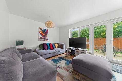 Reception/Dining Room