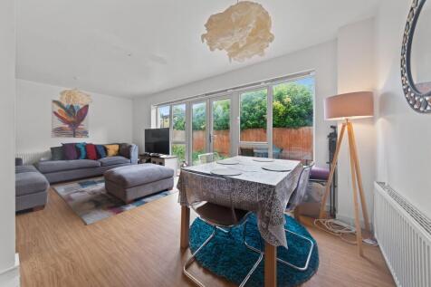 Reception/Dining Room