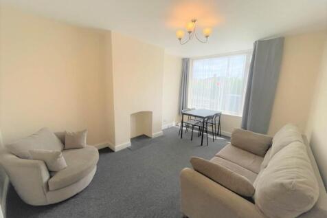 Living Room (3) - Copy.jpg